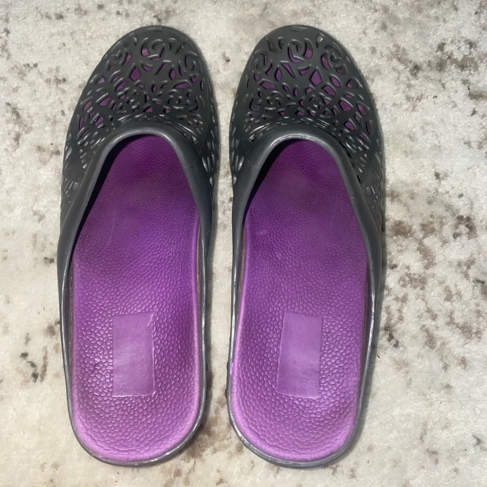 Dansko Clogs - Picture 2 of 4